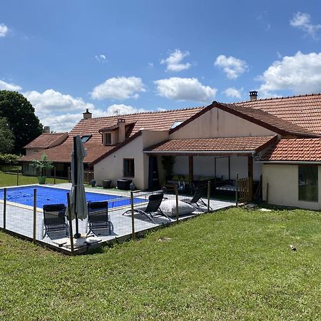 Maison Piscine Et Jacuzzi Saint-Germain-des-Fosses Εξωτερικό φωτογραφία